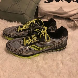 ASICS Green Men Size 14 Shoe